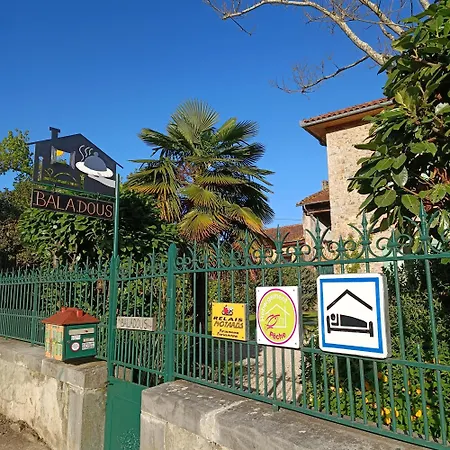 Baladous Bed & Breakfast 3*