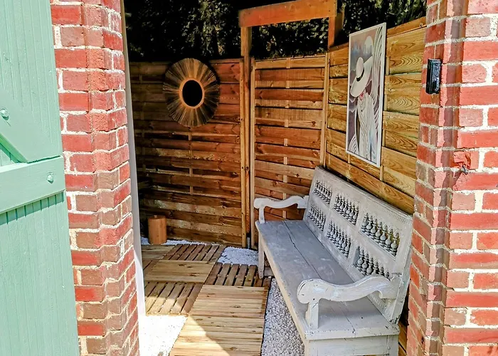 Baladous Bed & Breakfast